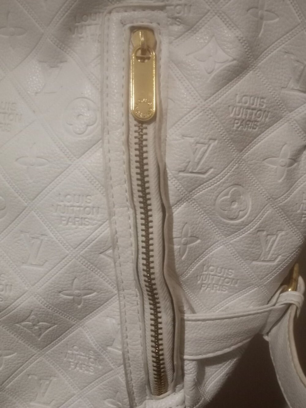 Louis Vuitton Paris Leather Hobo Shoulder Bag Handbag Purse White Monogram - Picture 5 of 16